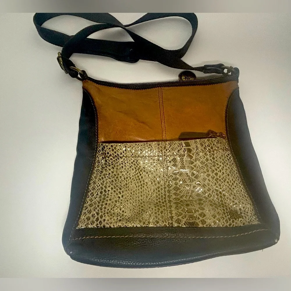The Sak Iris Leather Snake Print Crossbody Boho Western Shoulder Bag - Picture 2 of 13